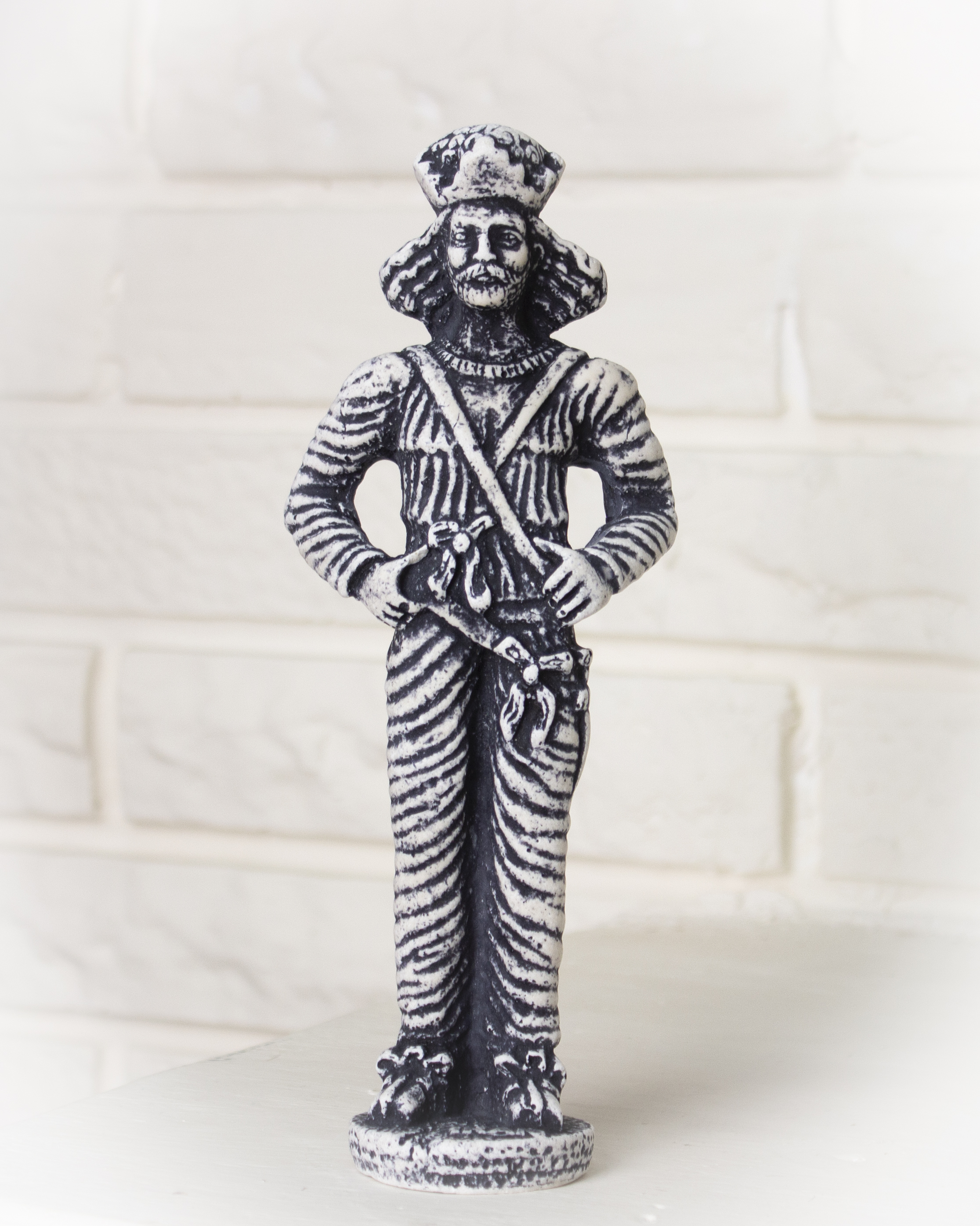 مجسمه سنگی شاپور ساسانی/ هدیه و دکوری درخور ویترین تاریخی، فرهنگی، میز کار و پذیرایی خانه